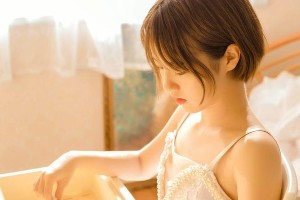 乔冰山与石邪的同居生活：冰山女总裁遇上痞子保安